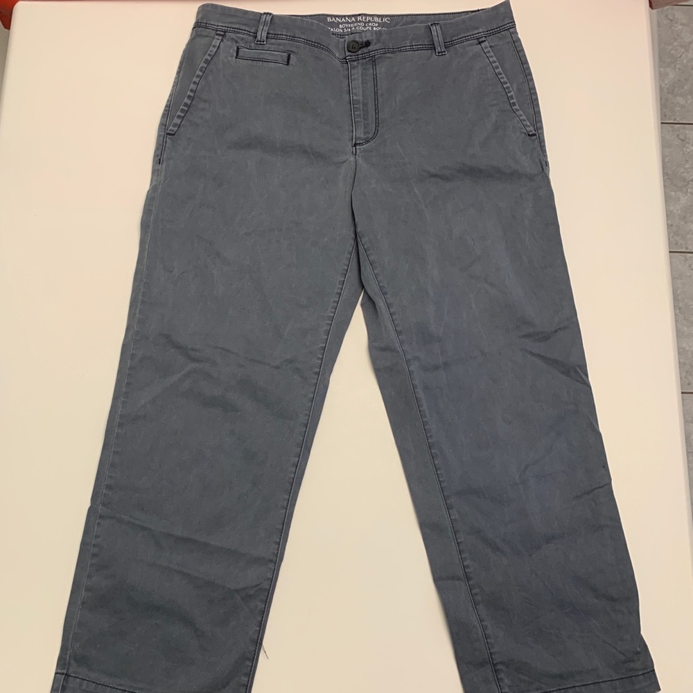 5/$20 Banana Republic Boyfriend Crop Chinos